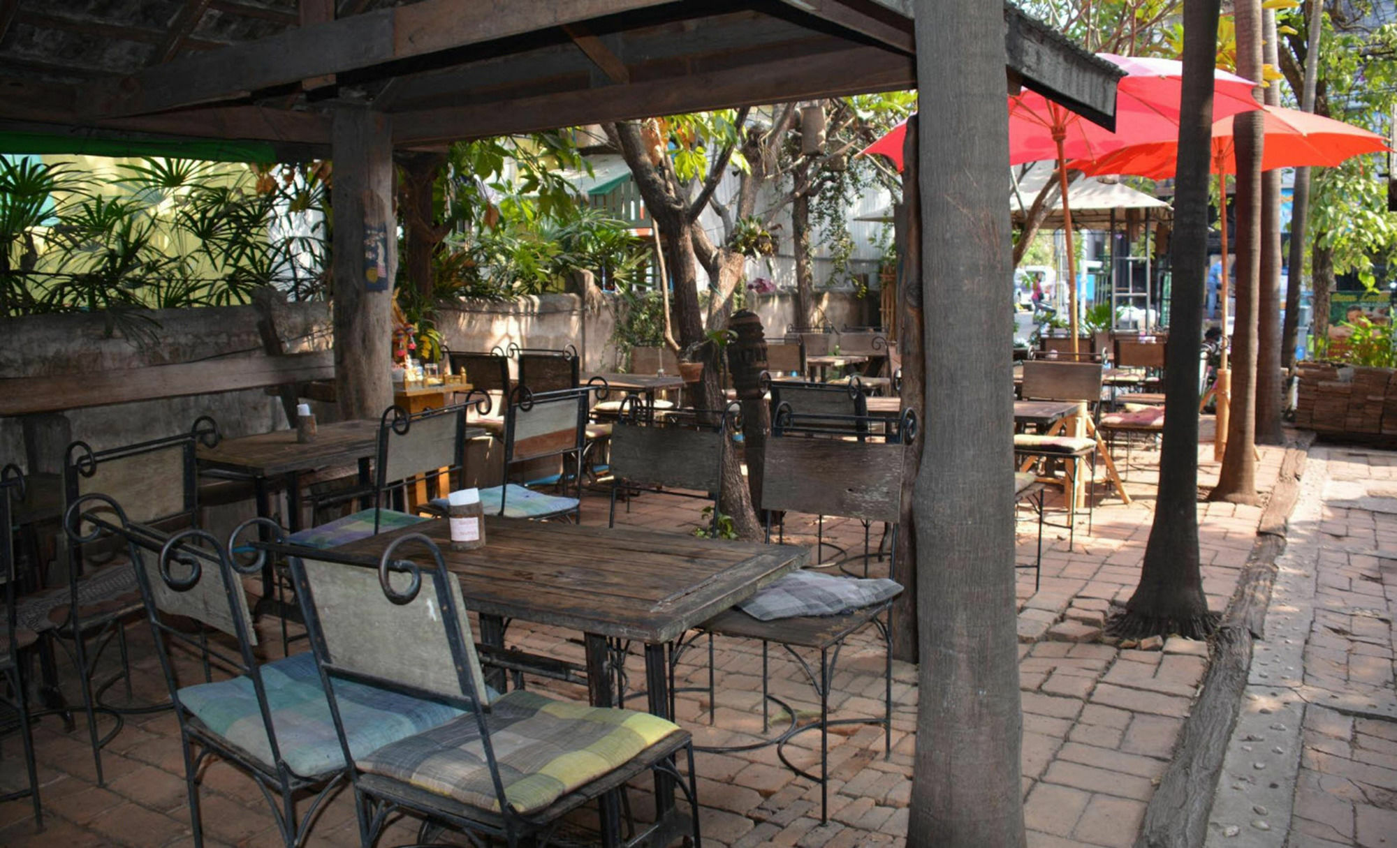 Baanlansa Bed&Bar Hotel Chiang Mai Eksteriør billede